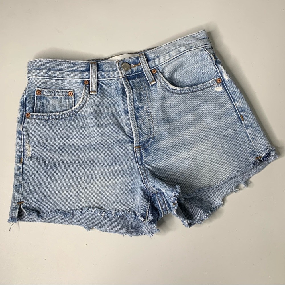Aritzia 24 Denim Forum The Yoko Short Cut Off Light Wash Distressed Button Fly